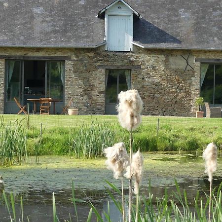 La Petite Lande Bed & Breakfast Ménil Екстериор снимка